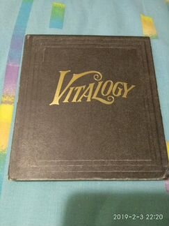 Диск Vitalogy, Япония