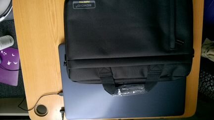 Фирменная сумка remoid для ноутбука или планшета