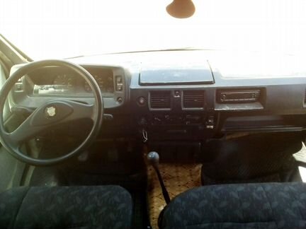 ГАЗ Соболь 2752 2.7 МТ, 1999, фургон