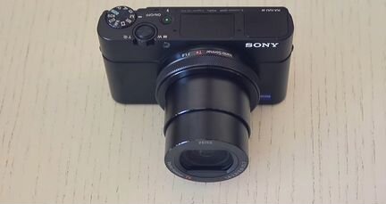 Sony RX100 M4