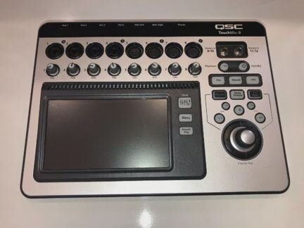 Микшерный пульт QSC TouchMix-8