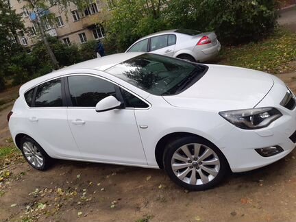 Opel Astra 1.4 AT, 2011, 113 000 км