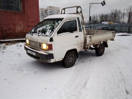 Toyota Town Ace 1.5 AT, 2000, 10 000 км