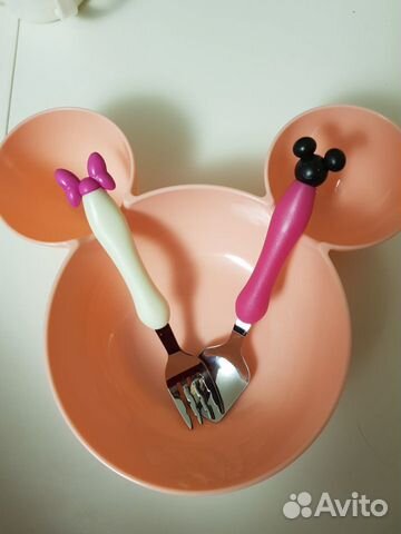 Тарелка вилка и ложечка для малышки