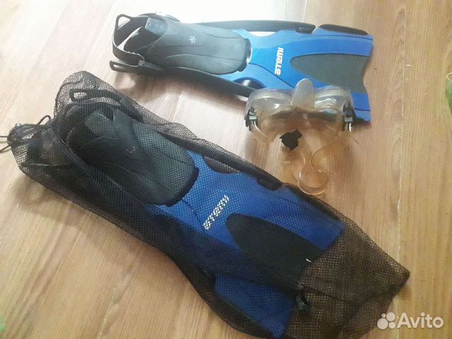 Маска и ласты