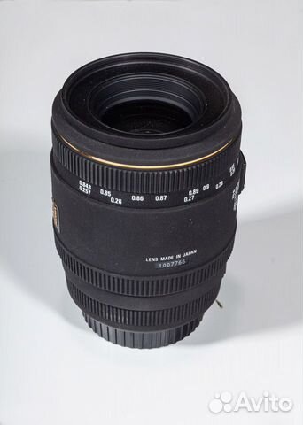 Объектив Sigma AF 70 mm F/2.8 DG macro для Canon