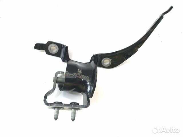 Петля багажника правая Audi A4 B7 Avant