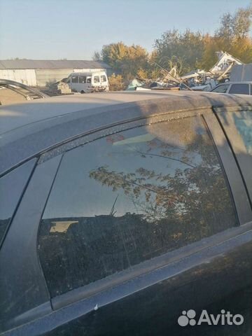 Стекло заднее правое Ford Focus 2