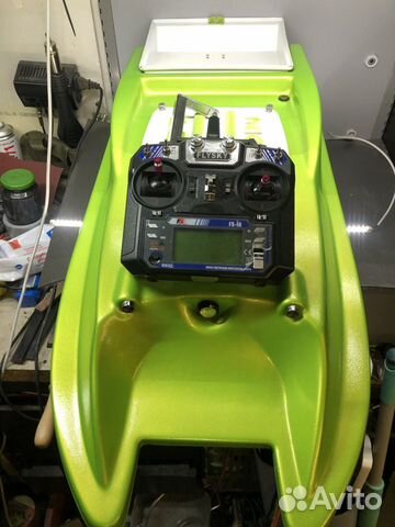 Кораблик для рыбалки