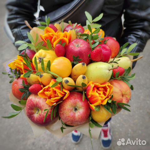 Букеты из фруктов и овощей