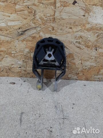 Нижняя опора Ford Focus 3