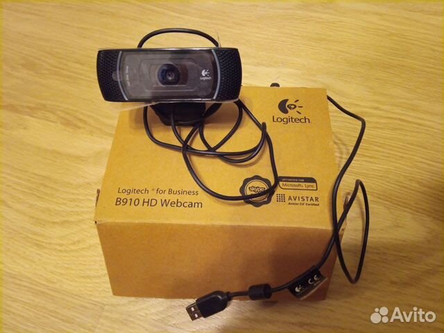 Logitech B910 Webcam - Carl Zeiss Tesse новая