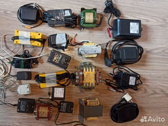 Блоки питания, трансформаторы, адаптеры