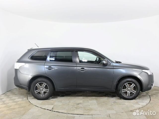 Mitsubishi Outlander 2.4 CVT, 2014, 151 900 км