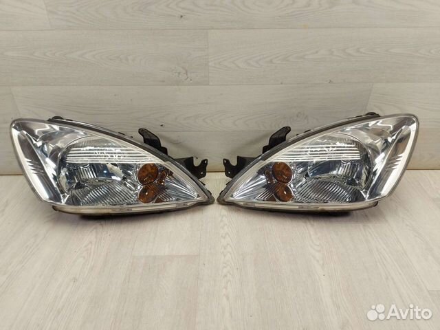 Фары Mitsubishi Lancer 9. 2000-2010 Комплект