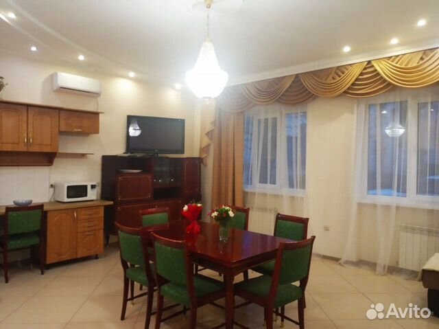 

4-к. коттедж, 300 м²