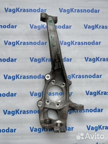 Кулак передний левый Audi A4 B8 A5 Q5 A6 C7 A7