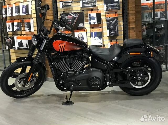 Harley-Davidson Street Bob 114 Vivid Black 2021