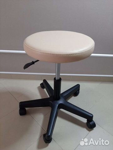 Стул мастера без спинки