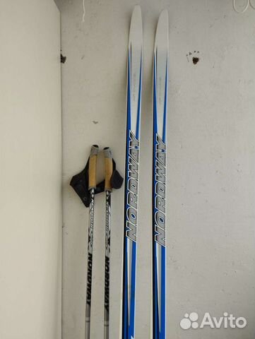 Лыжи беговые с палками Nordway