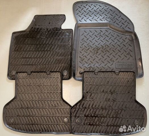 Резиновые коврики на Ауди А3