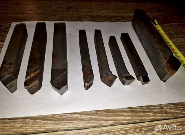 Резцы токарные