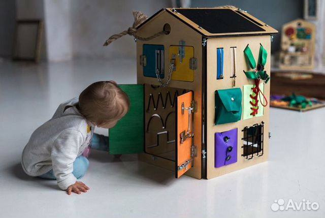 Бизиборд домик большойю Прокат