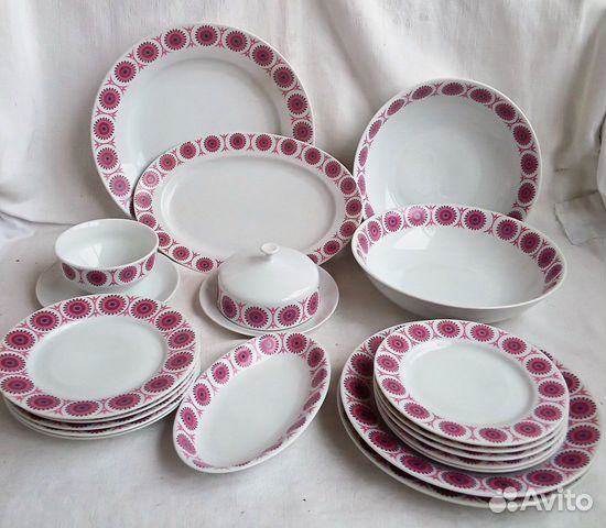 Чешский фарфор обеденный сервиз эффектный рисунок