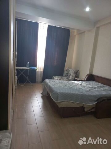 

1-к. квартира, 54 м², 3 кровати