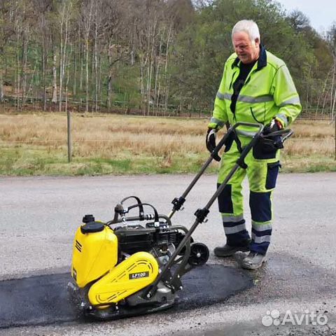 Виброплиты HGC-80H 90кг. Honda GX200