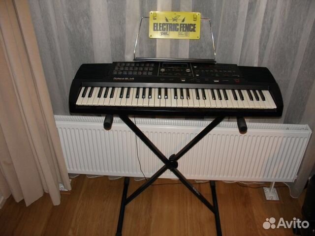 Синтезатор Roland Е-14 Синтезатор Roland Е-14
