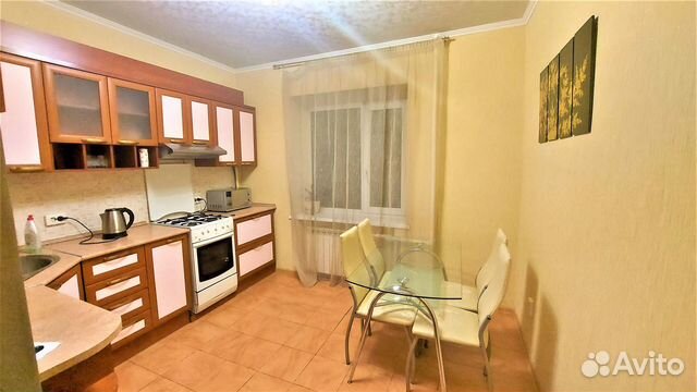 

1-к. квартира, 52 м², 2 кровати