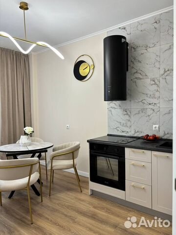 

2-к. квартира, 55 м², 10/20 эт.