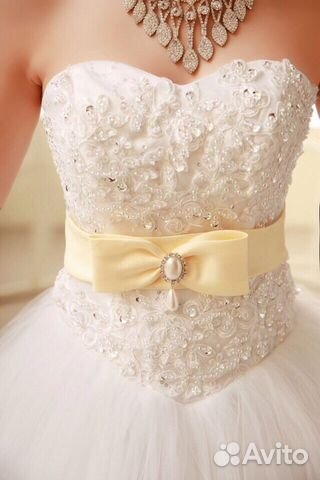 Свадебное платье