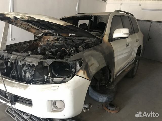 Подвеска разбор Toyota Land Cruiser 200 2013г 4.5