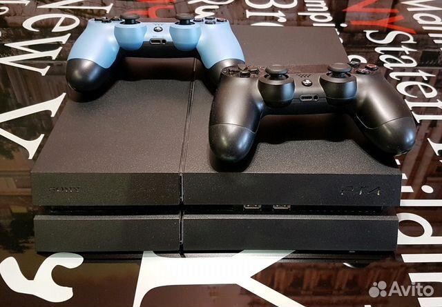 Sony Playstation 4, hdd 2Tb + 2 джойстика