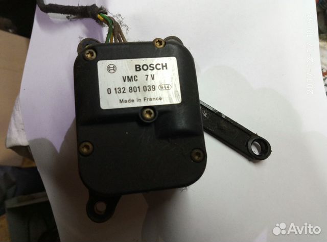 Привод центральной заслонки отопителя Ауди А4