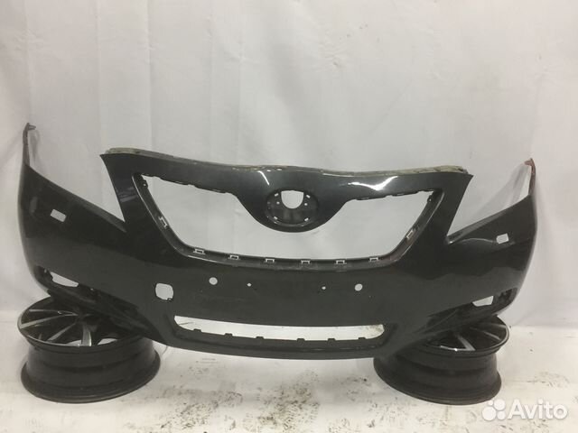 Toyota Camry v40 Бампер передний