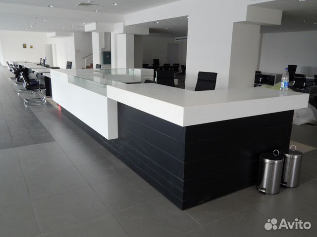 Ресепшн,барная стойка,оснащение офисной мебелью,юв