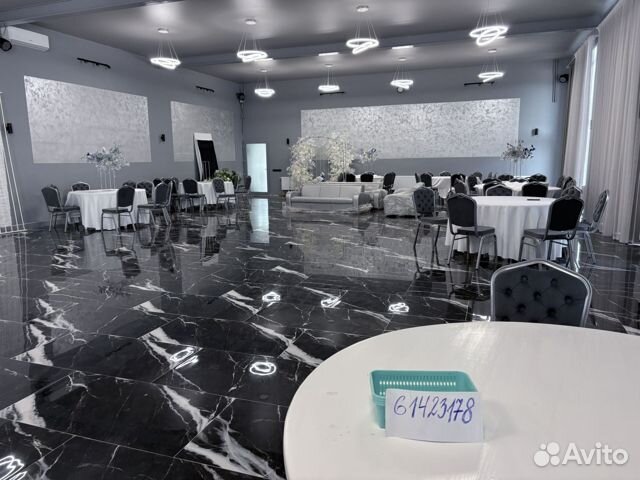 

10-к. и более коттедж, 600 м²