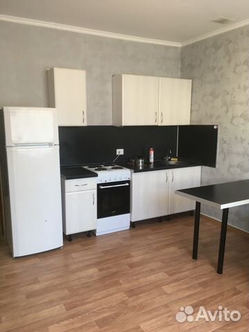 1-к квартира, 30 м², 2/10 эт.
