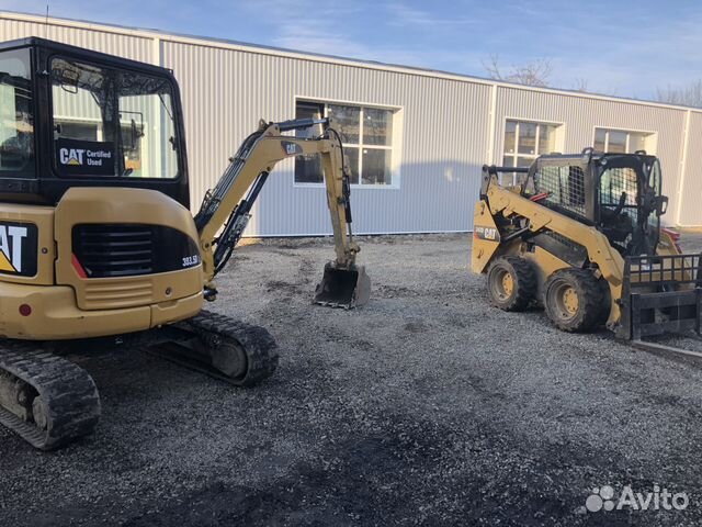 Услуги Мини-погрузчиков и Мини-экскаваторов Услуги Мини-погрузчиков и Мини-экскаваторов