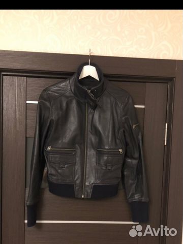 Кожаная куртка 38 размер Манго