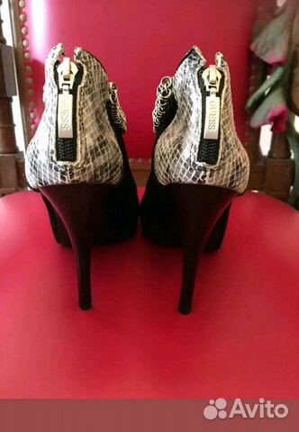 Новые кожаные ботильоны Guess р.37-38Оригинал