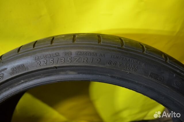 Летние шины 225/35/19 Dunlop SP Sport Maxx GT