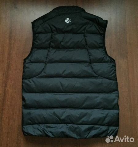 Жилетка пуховик Polo Ralph Lauren из Германии Жилетка пуховик Polo Ralph Lauren из Германии