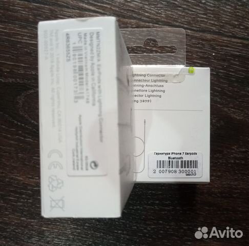 Наушники Apple EarPods (Lightning) для iPhone Наушники Apple EarPods (Lightning) для iPhone