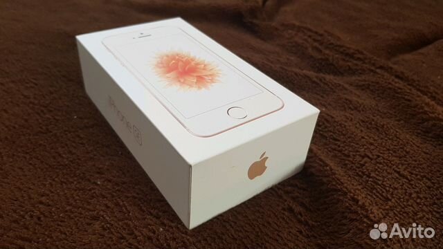 Коробка от iPhone SE rosegold