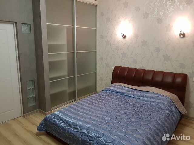 

2-к. квартира, 70 м², 1/4 эт.