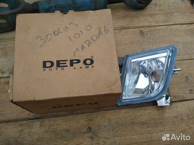 Противотуманная фара Depo на Мазда 6 новая